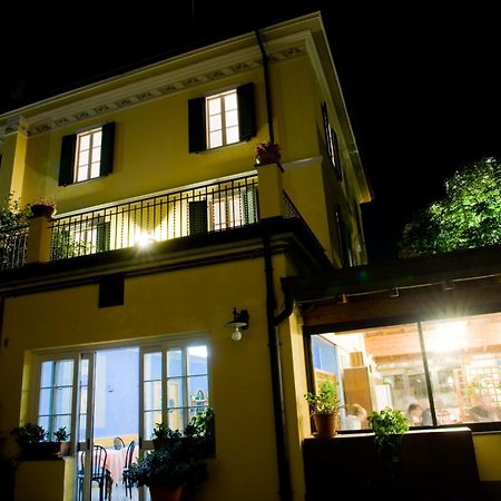 Albergo Ristorante Grigna แมนเดลโล เดล ลาริโอ ภายนอก รูปภาพ